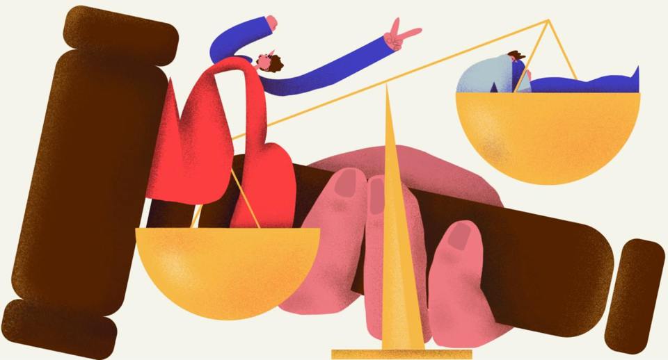 Увольнение работника в связи с приговором суда: когда это возможно и как оформить?